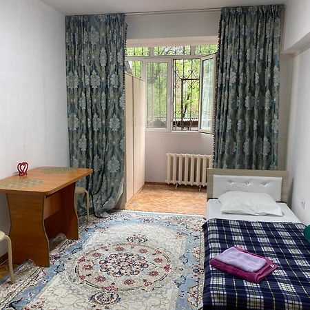 Like Home Apartments Timiryazev Street 알마티 외부 사진