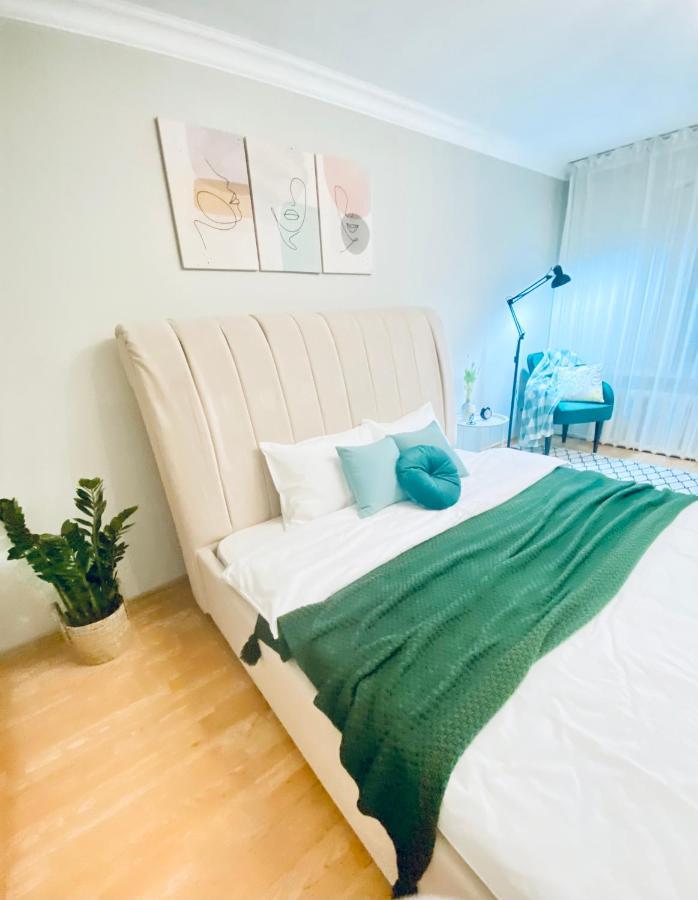 Like Home Apartments Timiryazev Street 알마티 외부 사진